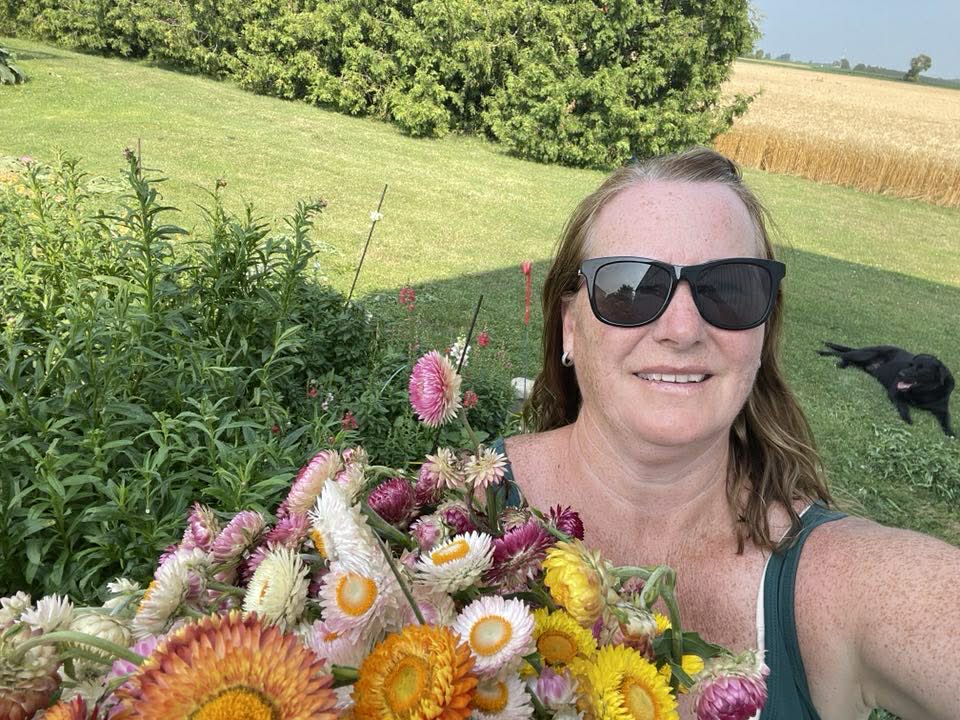 Christine'sFlowerFarm_AboutMe